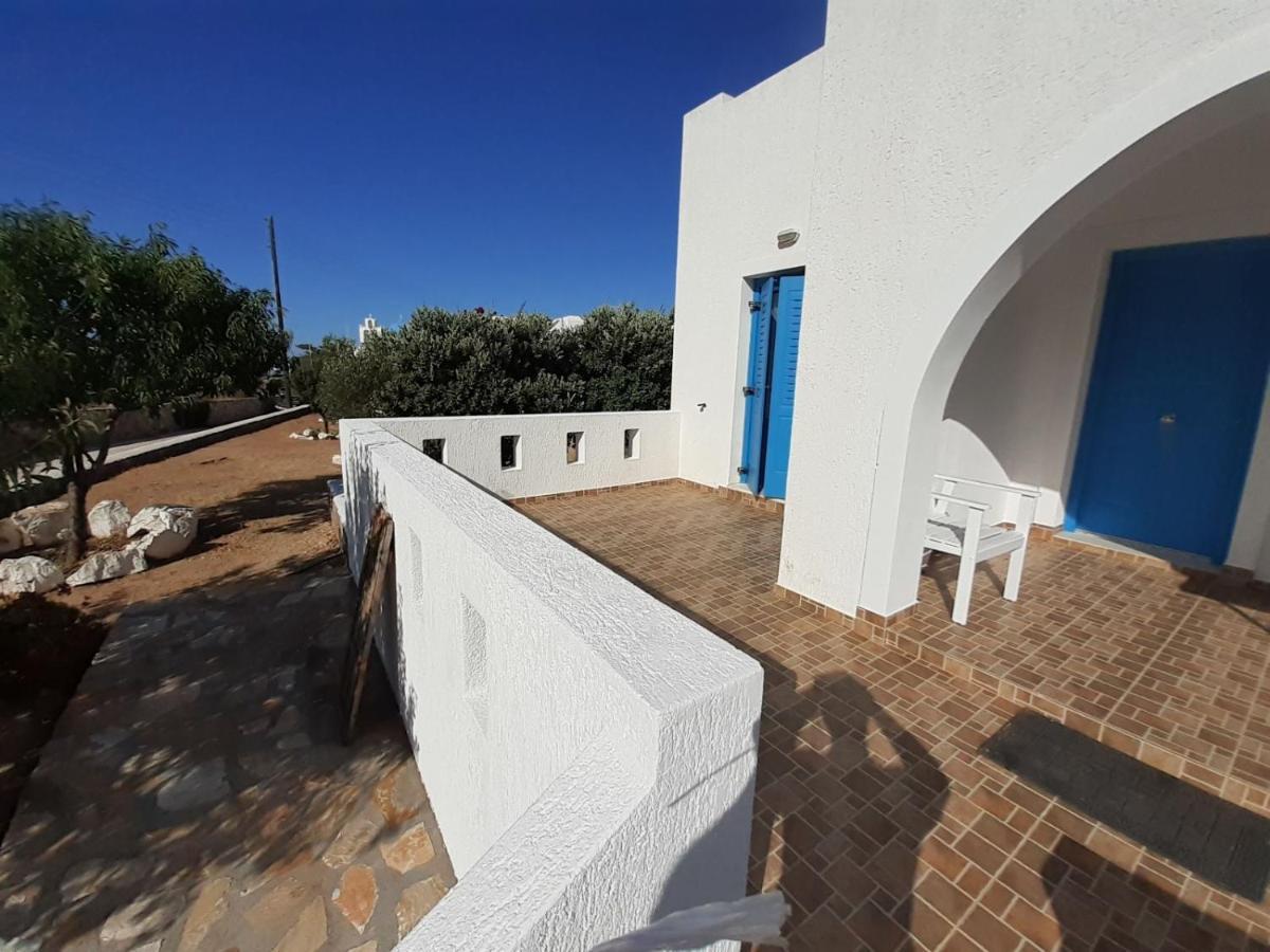 Taxiarchis Studios Agios Georgios  Dış mekan fotoğraf