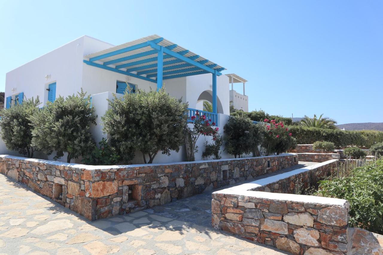 Taxiarchis Studios Agios Georgios  Dış mekan fotoğraf