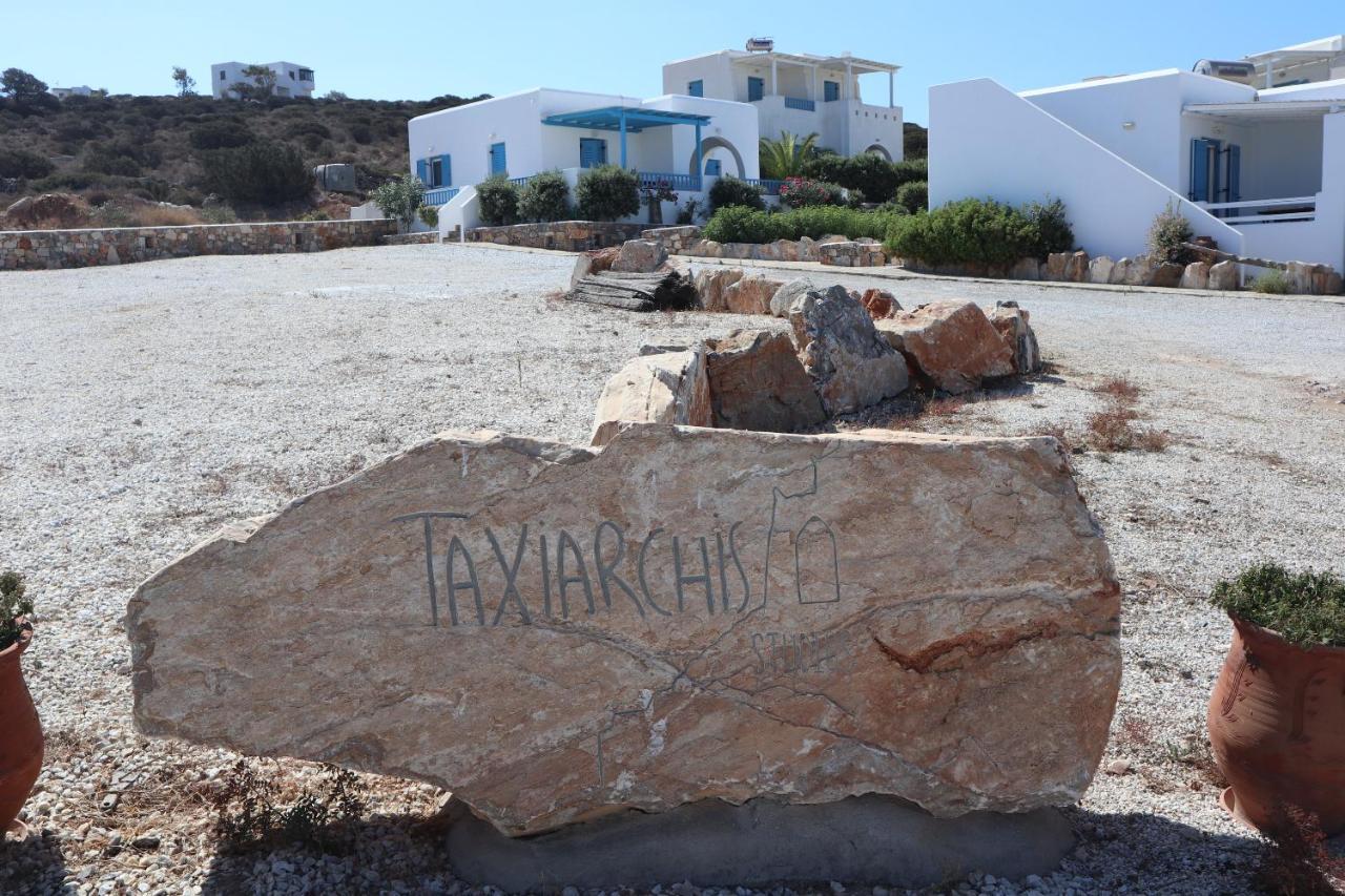 Taxiarchis Studios Agios Georgios  Dış mekan fotoğraf