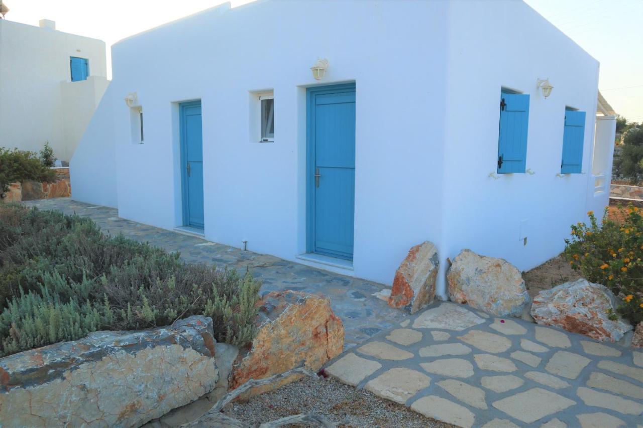 Taxiarchis Studios Agios Georgios  Dış mekan fotoğraf